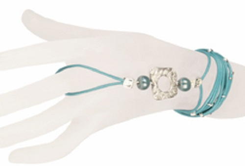 Listful Leaves Sandals and Bracelet Pattern Listful Leaves Sandals and Bracelet Pattern