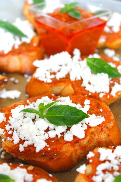 Red Pesto Feta Cheese Crostini