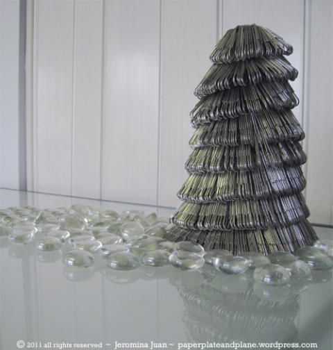 Dazzling Silver Christmas Tree Paperclip Project Dazzling Silver Christmas Tree Paperclip Project