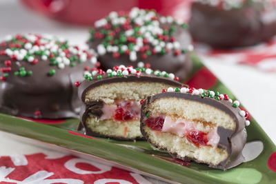 Cheery Cherry-Chocolate Cookies
