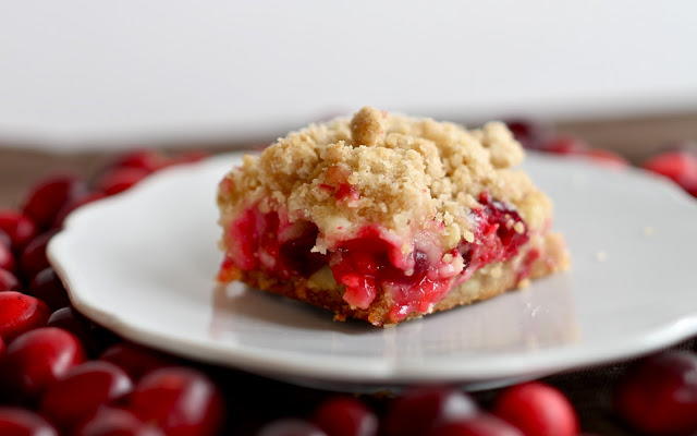 Christmas Cranberry Cream Cheese Bars Christmas Cranberry Cream Cheese Bars