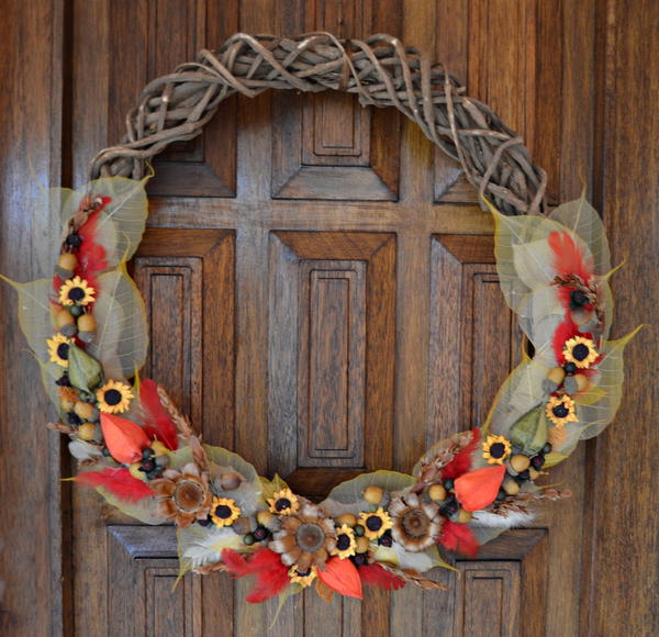 Natures Bounty DIY Fall Wreath Natures Bounty DIY Fall Wreath