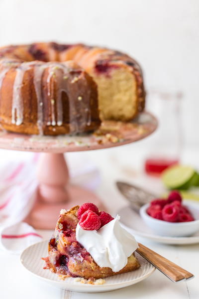 Raspberry Moscow Mule Cake