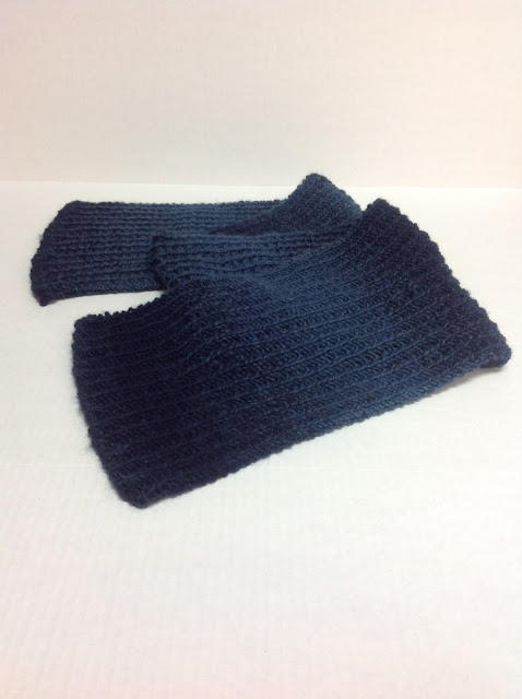 Unisex Navy Ribbed Scarf Unisex Navy Ribbed Scarf