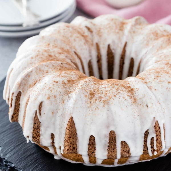 Eggnog Cake