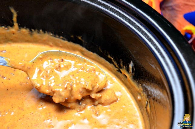 Loaded Chili Queso Cheese Dip Loaded Chili Queso Cheese Dip