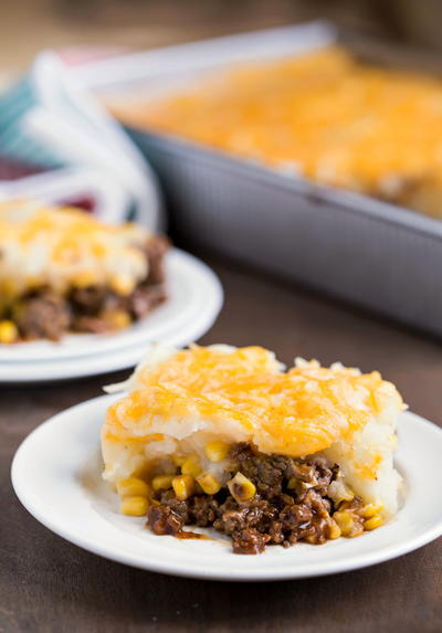 Barbecue Beef and Cheesy Potato Casserole Barbecue Beef and Cheesy Potato Casserole