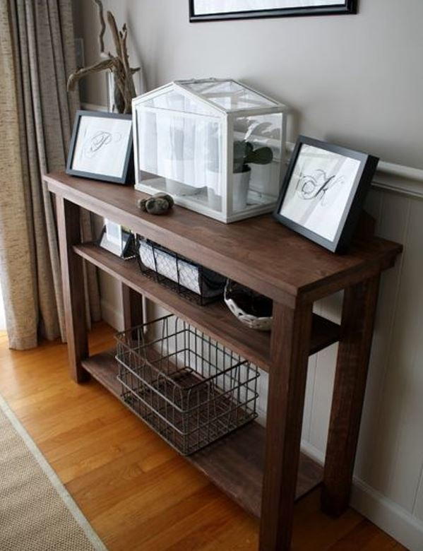 How to Build a Side Table | DIYIdeaCenter.com