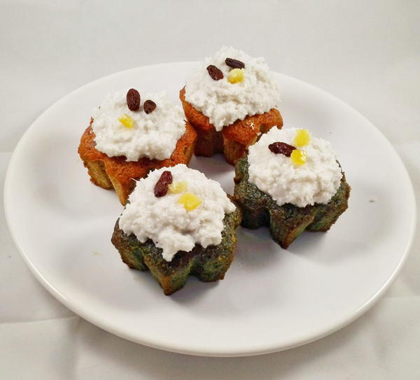 Vegan Christmas Spirulina and Beet Cupcakes Vegan Christmas Spirulina and Beet Cupcakes