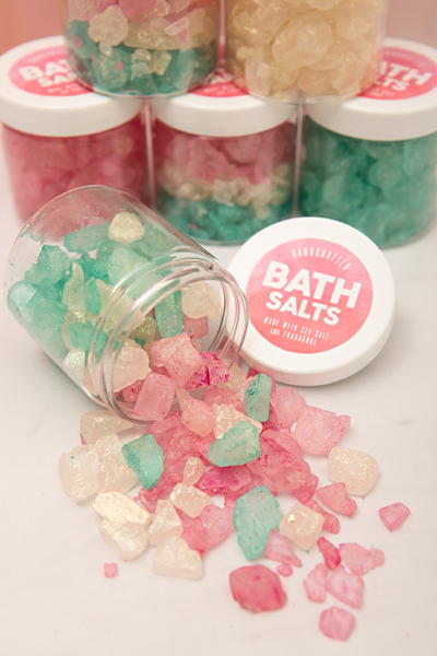 Sparkling Bath Crystal Favors Sparkling Bath Crystal Favors