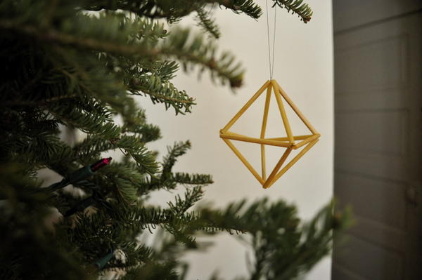 Russian Geometric Straw Homemade Ornaments Russian Geometric Straw Homemade Ornaments