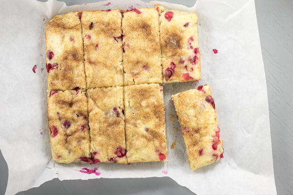 Vegan Cranberry Ginger Snack Cake Vegan Cranberry Ginger Snack Cake