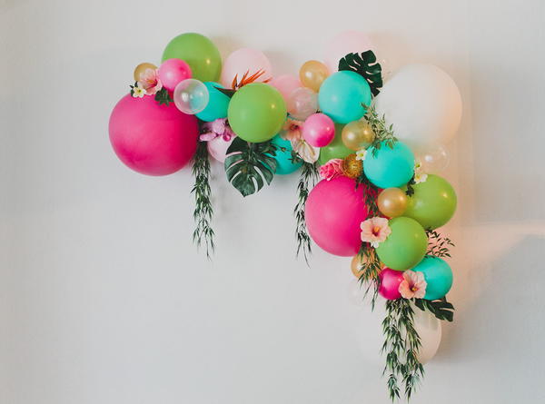 DIY Floral Balloon Arch