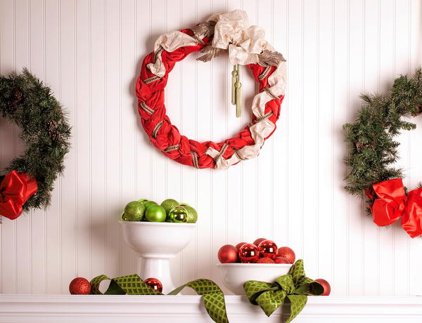 Quick and Easy Velvet DIY Wreath Quick and Easy Velvet DIY Wreath