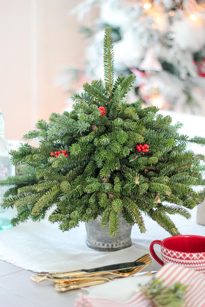 Thrifty Tabletop Christmas Tree Thrifty Tabletop Christmas Tree