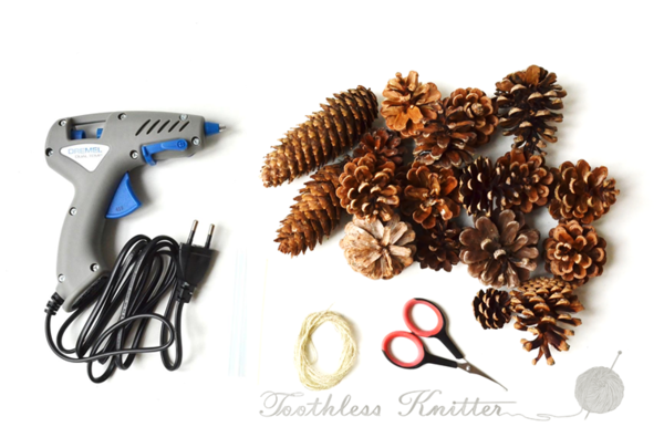 Pine Cone Christmas Tree Decorations Pine Cone Christmas Tree Decorations