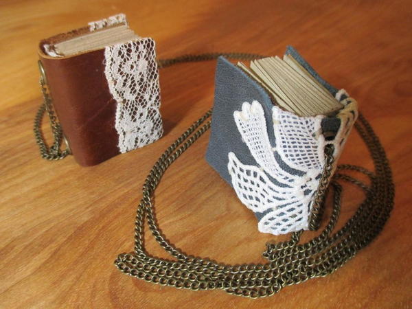Miniature Book Pendand Necklace Miniature Book Pendand Necklace