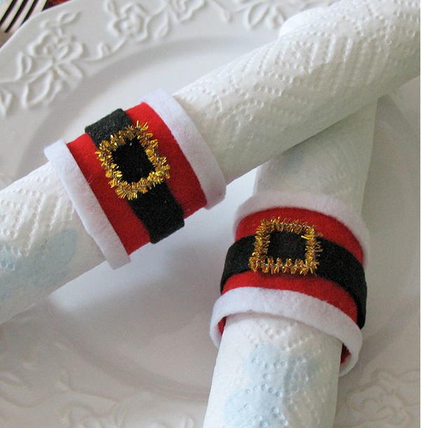 Thrifty Santas Belly Napkin Ring DIY Thrifty Santas Belly Napkin Ring DIY
