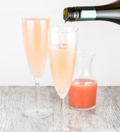 Ginger Grapefruit Sparkling Cocktail Ginger Grapefruit Sparkling Cocktail