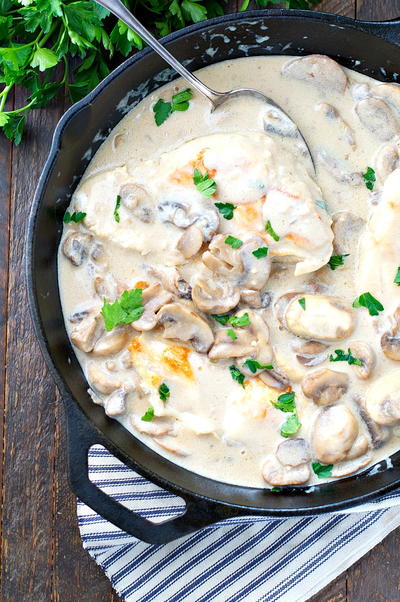 One Skillet Chicken with Garlic Mushroom Sauce One Skillet Chicken with Garlic Mushroom Sauce