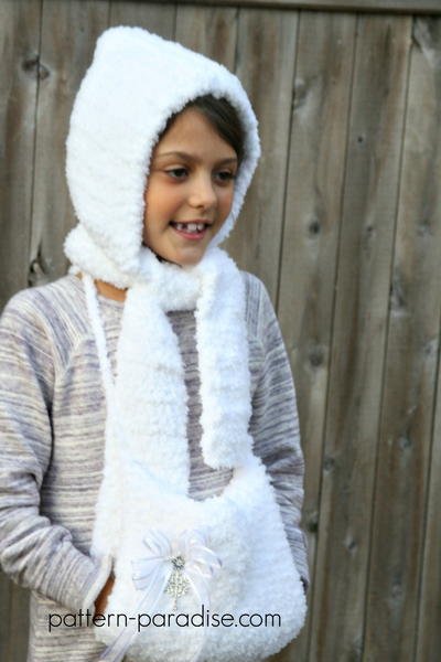 Fluffy Hat and Hand Muff Set Fluffy Hat and Hand Muff Set