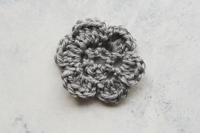 How to Crochet a Flower Video
