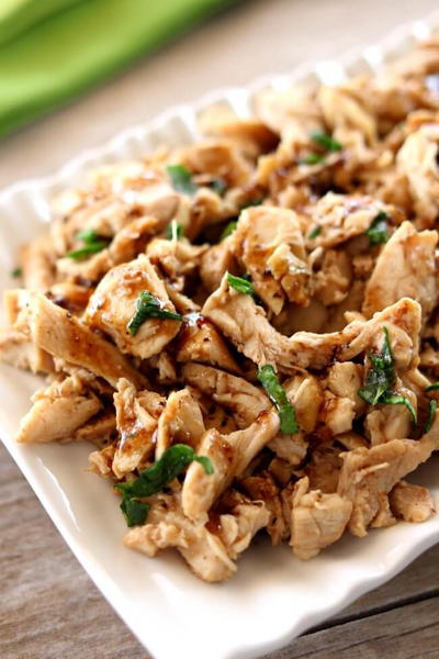 Slow Cooker 2-Ingredient Balsamic Chicken Slow Cooker 2-Ingredient Balsamic Chicken
