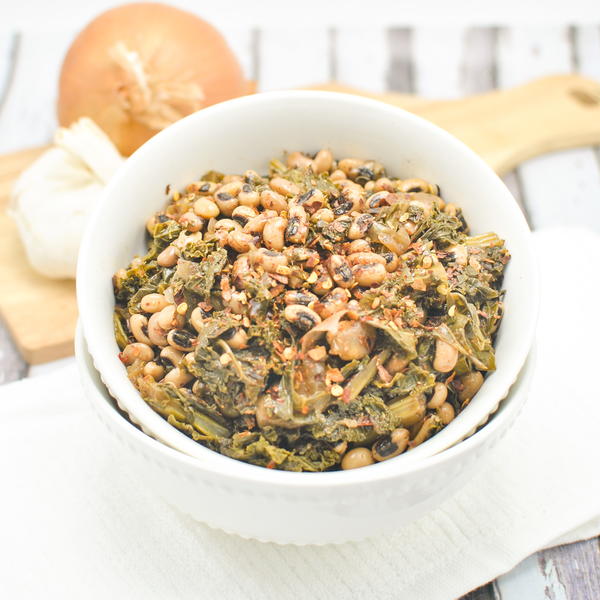 Slow Cooker Black-Eyed Peas with Kale and Garlic Slow Cooker Black-Eyed Peas with Kale and Garlic
