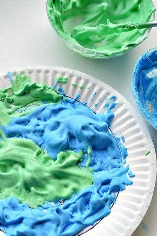 Simple Earth Day Shaving Cream Art