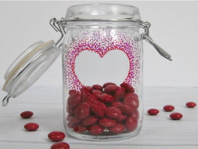 How to Use a Sharpie Marker on Glass for an Easy Valentine's Day Gift
