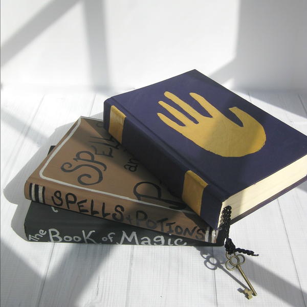 Recycled Book Halloween Decoration Recycled Book Halloween Decoration