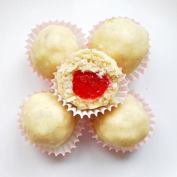 Vegan White Chocolate Cherry Truffles For Valentines Day Vegan White Chocolate Cherry Truffles For Valentine's Day