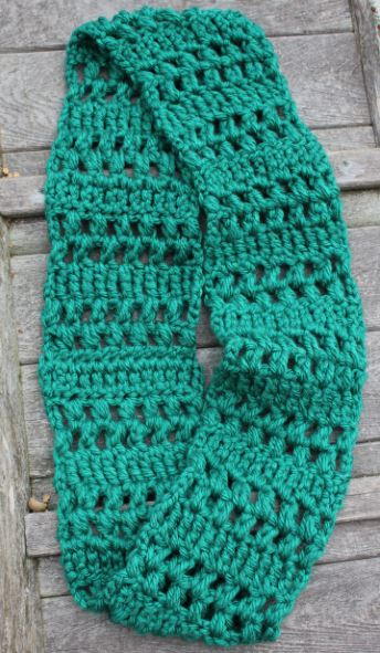 Quick Crochet Infinity Scarf