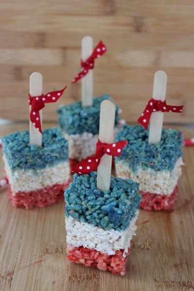 Patriotic Rice Krispy Treats Pops Patriotic Rice Krispy Treats Pops