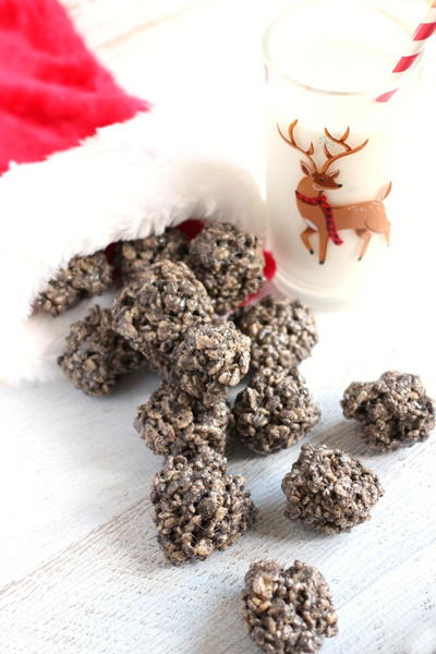 Rice Krispies Cookies Cream Coal Treats Rice Krispies Cookies & Cream Coal Treats