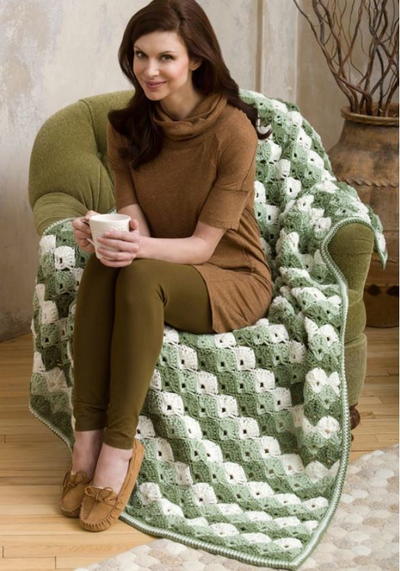 Laurel Green Shells Throw Laurel Green Shells Throw