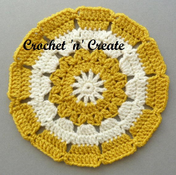 Small Scooped Edge Doily Small Scooped Edge Doily