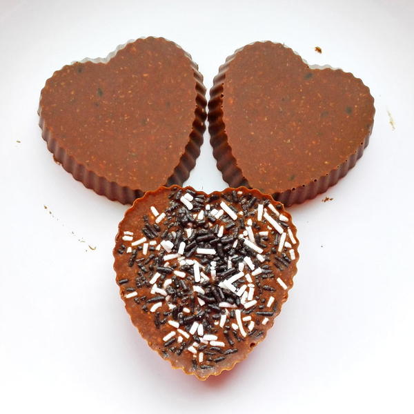 Valentines Day Raw Vegan Crunchy Chocolate Fudge Hearts Valentine’s Day Raw Vegan Crunchy Chocolate Fudge Hearts