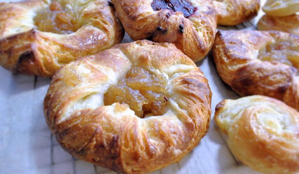 Easy Danish Pastries Easy Danish Pastries