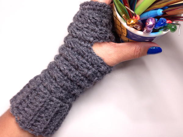 Star Stitch Fingerless Gloves Star Stitch Fingerless Gloves