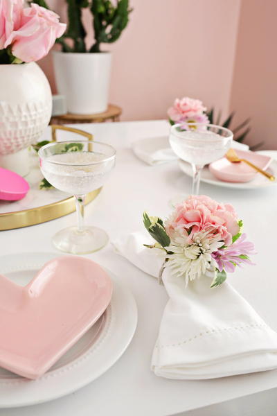 DIY Floral Napkin Ring DIY Floral Napkin Ring