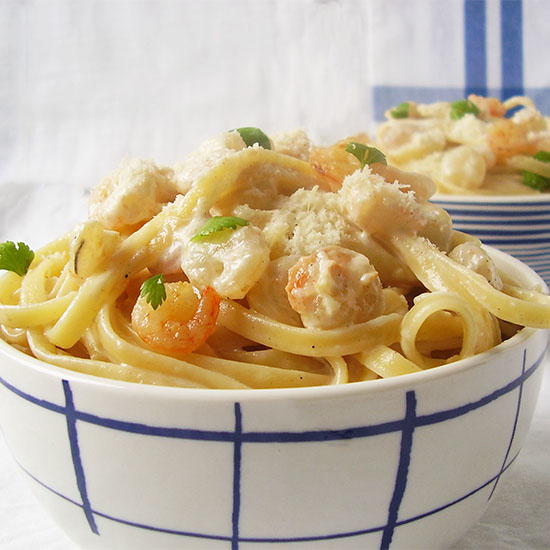 Shrimp Pasta with Parmesan Cheese Sauce Shrimp Pasta with Parmesan Cheese Sauce
