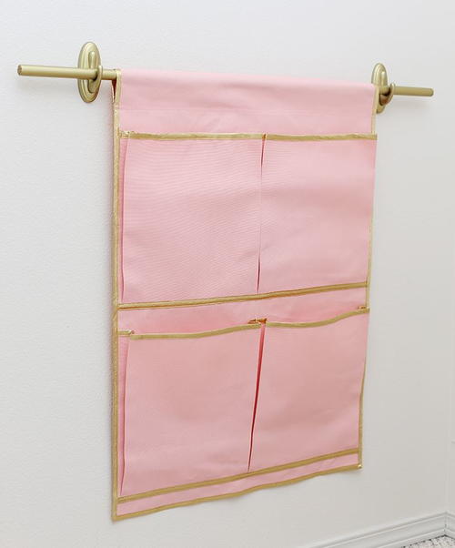 DIY Wall Pocket Organizer DIY Wall Pocket Organizer