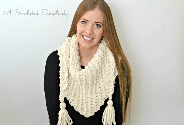 Abella Triangular Scarf Abella Triangular Scarf