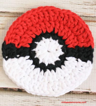 Pokeball Crochet Coasters