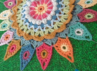 Kaleidoscope Circle Pattern Part 2