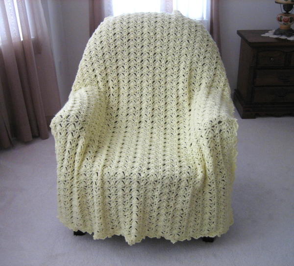 Luxurious Lace Crochet Afghan Luxurious Lace Crochet Afghan