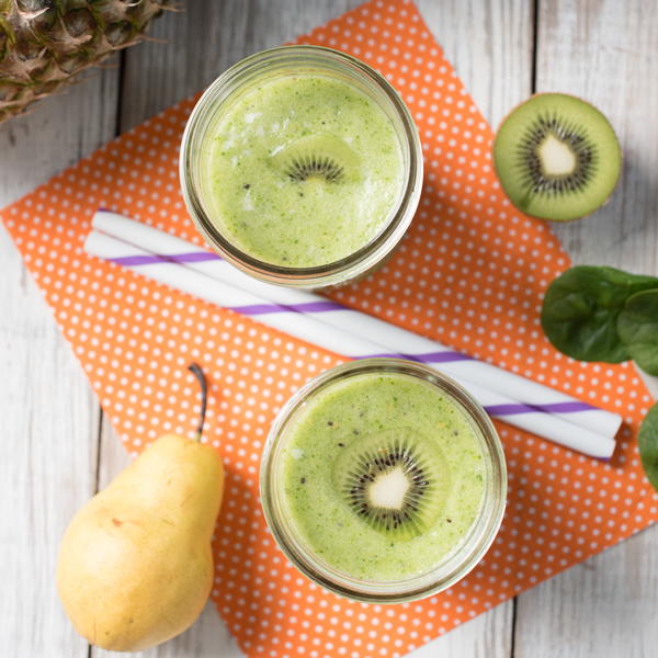 Kiwi Pear Spinach Pineapple Smoothie Kiwi Pear Spinach Pineapple Smoothie