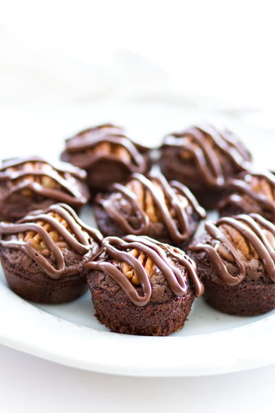 Chocolate Turtle Brownie Bites Chocolate Turtle Brownie Bites