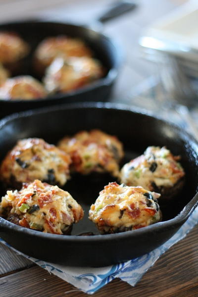 Pizza Stuffed Mushrooms Pizza Stuffed Mushrooms